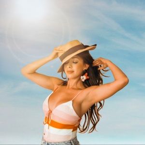 Meet your Posher, Perla